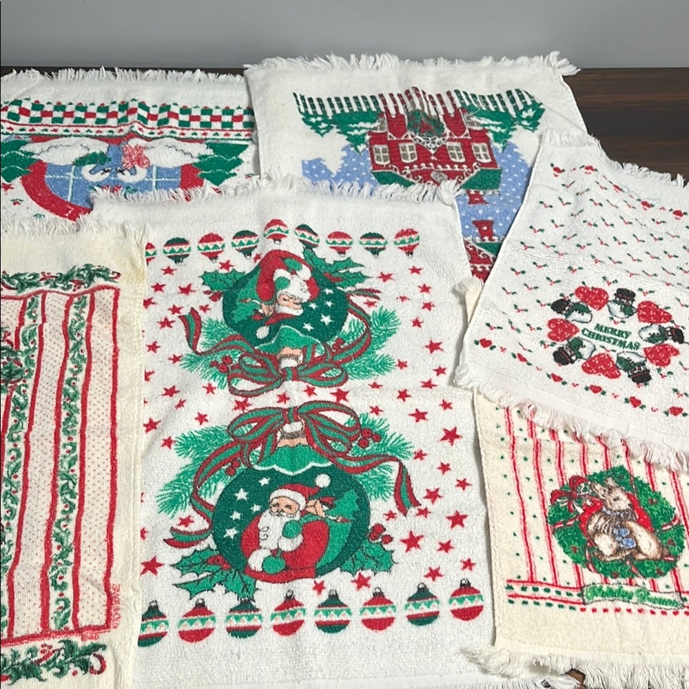 VINTAGE 7 pieces Festive Christmas Holiday Towels Set Christmas decor